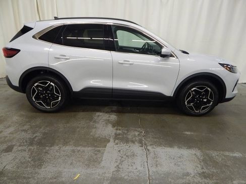 New 2026 Ford Escape Platinum w/ Premium Technology Package image 2