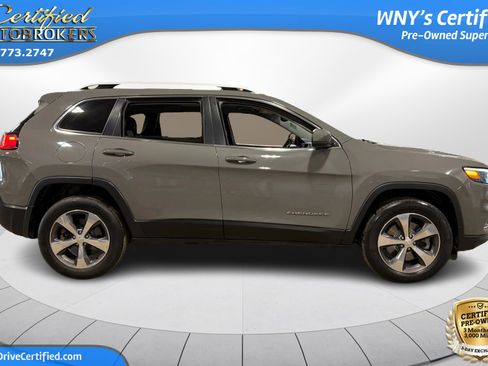 Used 2020 Jeep Cherokee Limited AWD/4WD image 4