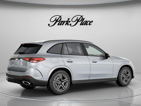 Certified 2025 Mercedes-Benz GLC 300 4MATIC w/ AMG Line image 22