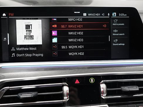 Used 2021 BMW X7 M50i AWD/4WD image 33