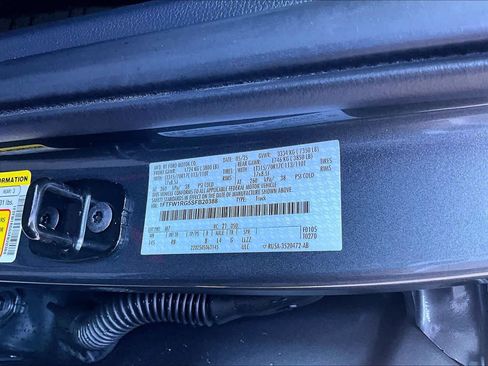 Used 2025 Ford F150 Raptor AWD/4WD image 34