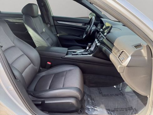 Used 2020 Honda Accord Sport image 20