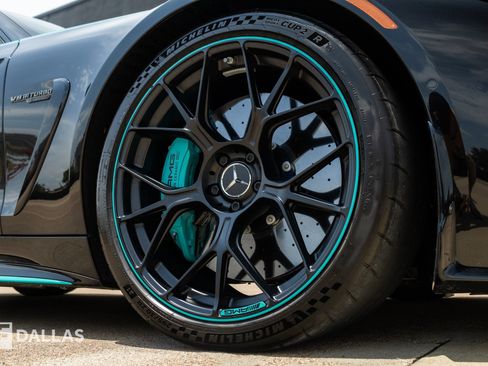 Used 2025 Mercedes-Benz AMG GT 63 image 19