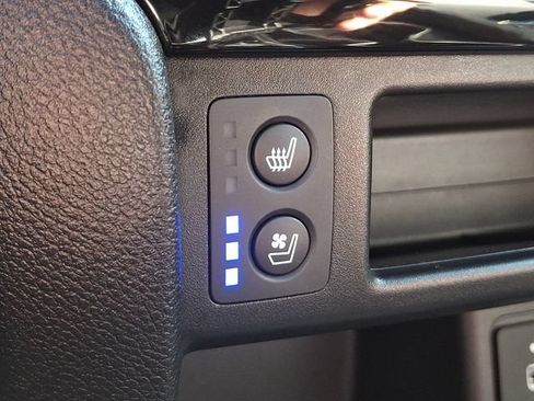 Used 2024 Honda Passport Black Edition image 27