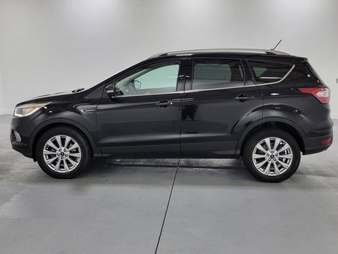 Used 2018 Ford Escape Titanium w/ Ford Safe & Smart Package AWD/4WD image 5