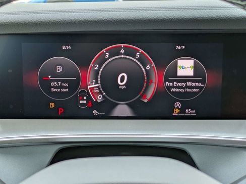 New 2026 Volkswagen Tiguan SE FWD image 40