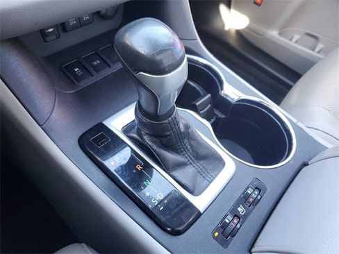 Used 2018 Toyota Highlander Limited Platinum image 29