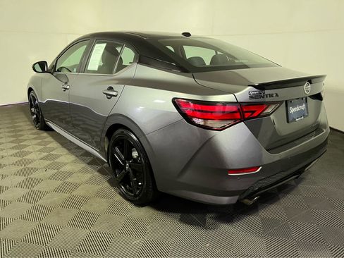 Certified 2023 Nissan Sentra SR w/ Midnight Edition Package FWD image 6
