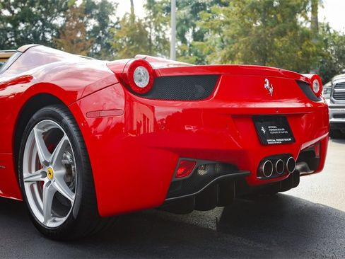 Certified 2013 Ferrari 458 Spider Base image 15