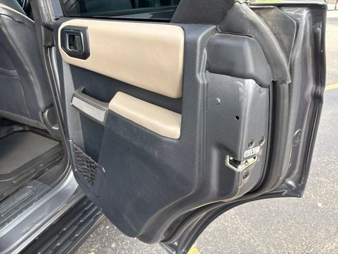 Used 2023 Ford Bronco Wildtrak AWD/4WD image 14