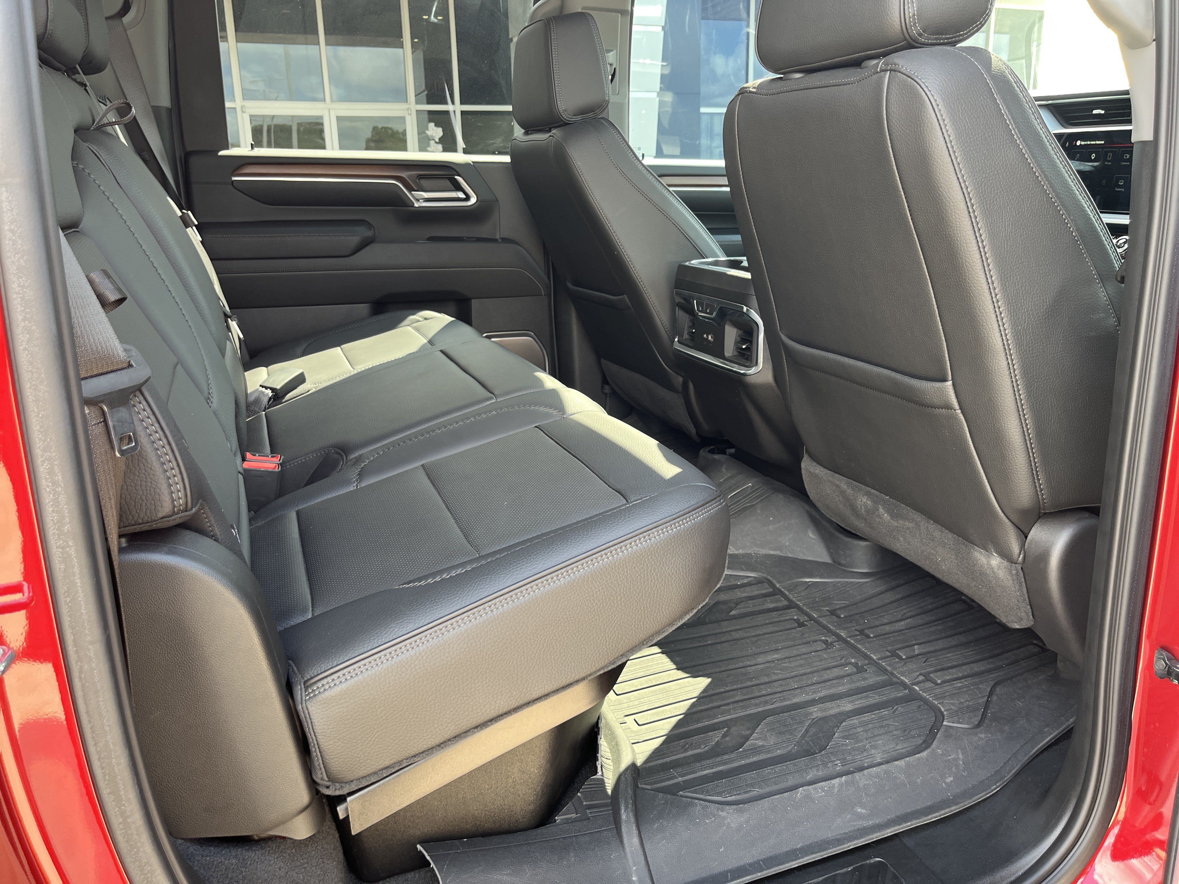 Used 2024 GMC Sierra 2500 Denali w/ Denali Reserve Package AWD/4WD image 15