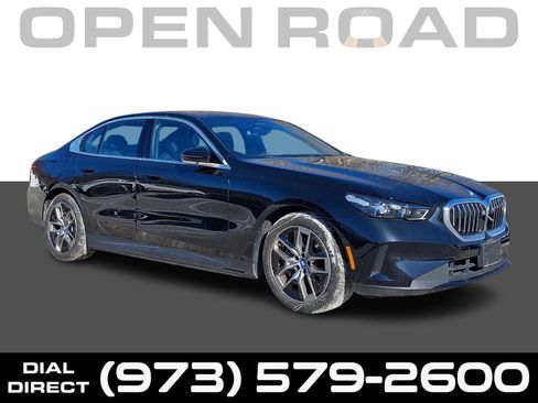 Used 2024 BMW i5 eDrive40i w/ Premium Package image 1