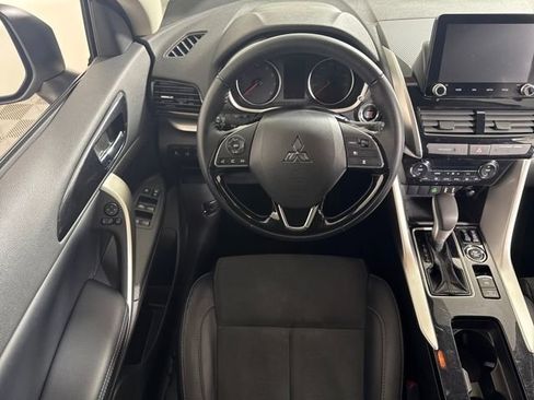 Used 2025 Mitsubishi Eclipse Cross SE image 19
