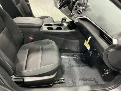 Used 2025 Nissan Altima 2.5 S image 17