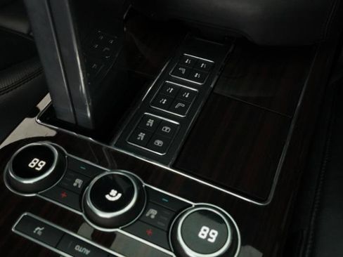 Used 2016 Land Rover Range Rover LWB SV Autobiography image 9