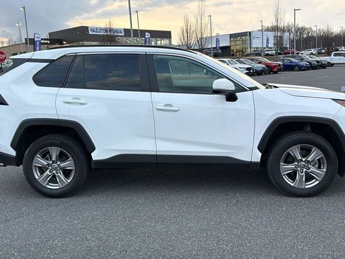 Used 2024 Toyota RAV4 XLE image 4
