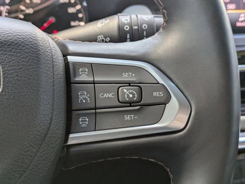 Used 2022 Jeep Compass Limited w/ Sun and Sound Group image 29