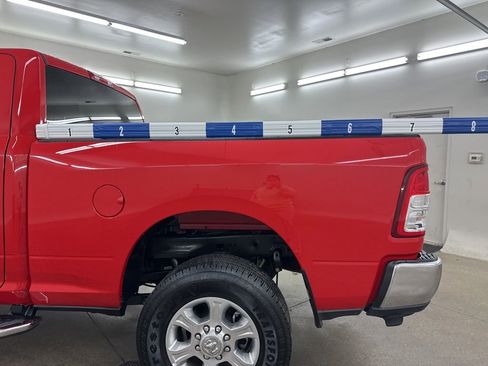 Used 2024 RAM 2500 Big Horn w/ Bed Utility Group image 17