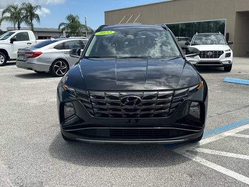 Used 2022 Hyundai Tucson Limited w/ Cargo Package FWD image 3