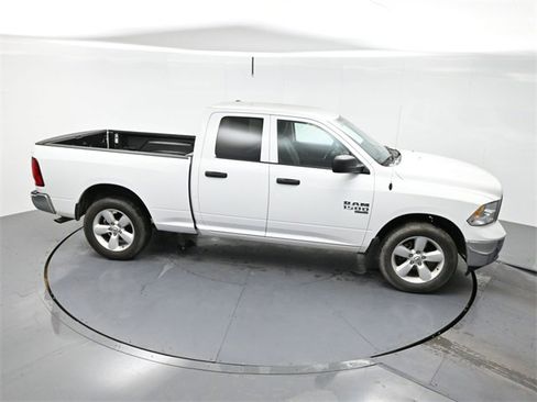 Used 2024 RAM 1500 Classic SLT image 24