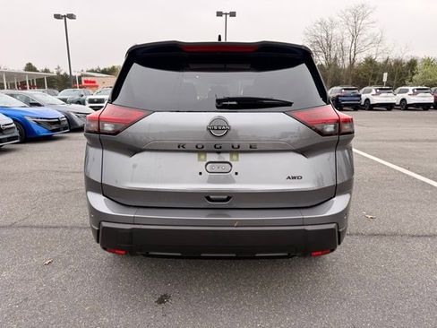 New 2026 Nissan Rogue SV AWD/4WD image 6
