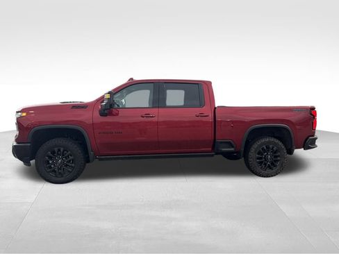 Used 2025 Chevrolet Silverado 2500 LTZ w/ LTZ Plus Package image 2