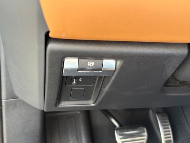 Used 2023 Land Rover Defender 130 X AWD/4WD image 18
