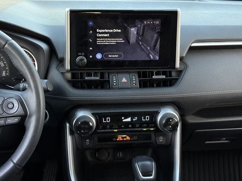 Used 2023 Toyota RAV4 XLE Premium FWD image 17