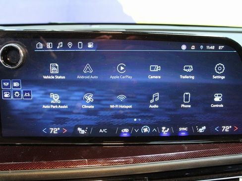 Used 2024 Chevrolet Traverse Z71 w/ Enhanced Driving Package image 28