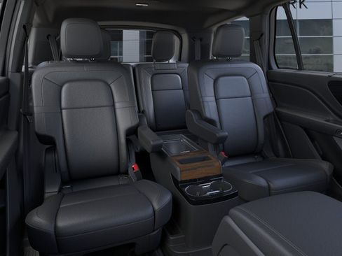 New 2026 Lincoln Aviator Reserve AWD/4WD image 11