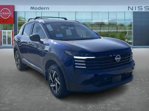 New 2026 Nissan Kicks SV image 3