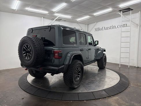 Used 2024 Jeep Wrangler Unlimited Rubicon image 7