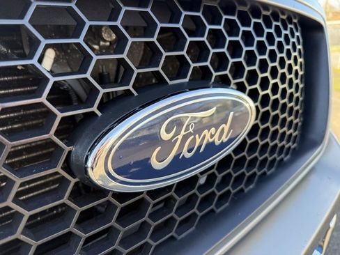 Used 2004 Ford F150 XLT image 6