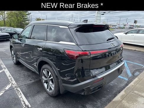Certified 2023 INFINITI QX60 Luxe w/ Cargo Package AWD/4WD image 7