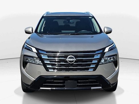 Used 2024 Nissan Rogue Platinum w/ Platinum Premium Package FWD image 12