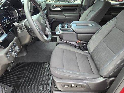 Used 2024 Chevrolet Silverado 1500 RST w/ Z71 Off-Road Package image 15