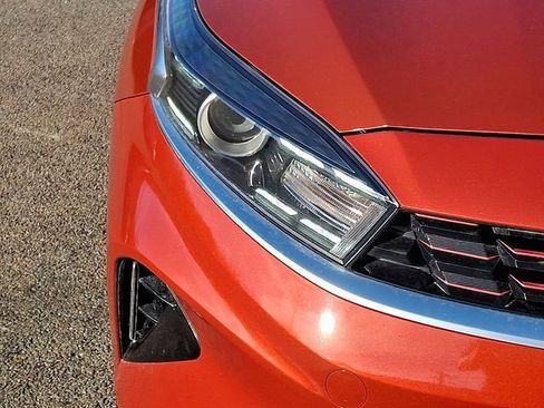 Used 2023 Kia Forte GT-Line w/ GT-Line Premium Package image 9