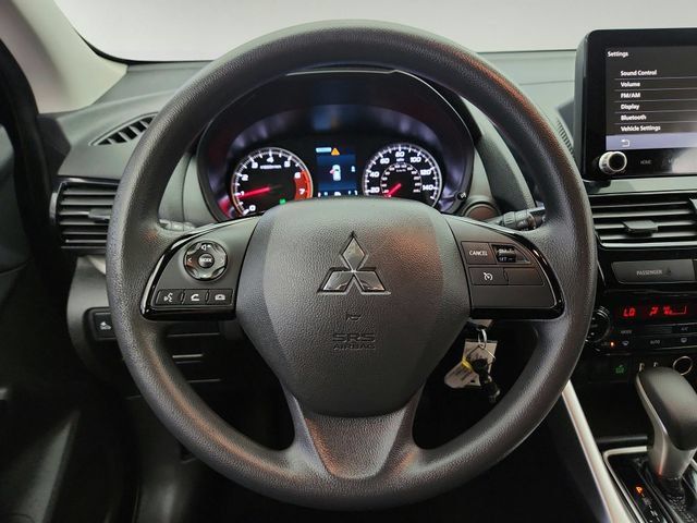 Used 2023 Mitsubishi Eclipse Cross LE AWD/4WD image 12
