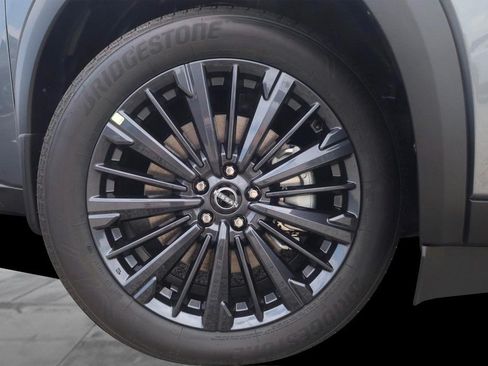 New 2026 Nissan Pathfinder SL w/ SL Premium Package AWD/4WD image 3