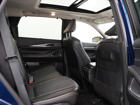 Used 2025 INFINITI QX60 Luxe AWD/4WD image 14