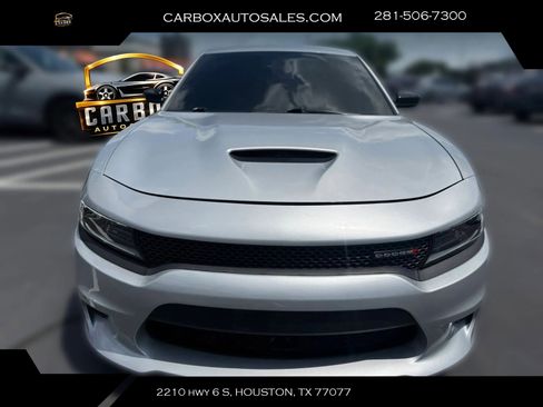 Used 2023 Dodge Charger GT w/ Performance Handling Group RWD image 8