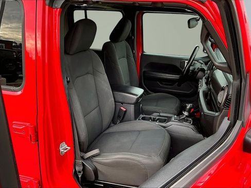 Certified 2020 Jeep Wrangler Unlimited Sport S image 16