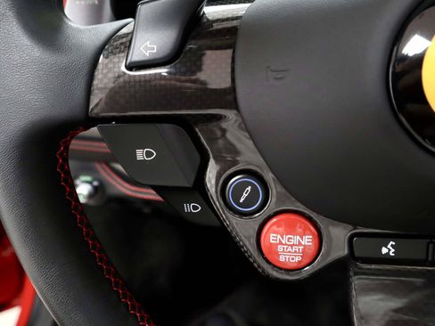 Certified 2022 Ferrari F8 Tributo RWD image 28