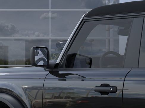 New 2025 Ford Bronco 4-Door AWD/4WD image 22