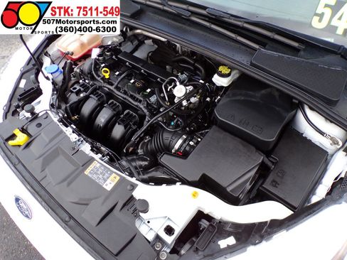 Used 2017 Ford Focus SE image 25