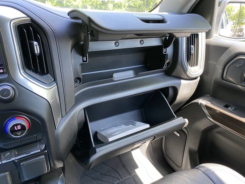 Used 2022 Chevrolet Silverado 1500 RST w/ Redline Edition AWD/4WD image 56