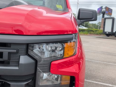 New 2026 Chevrolet Silverado 1500 Custom Trail Boss w/ LPO, Dark Essentials Package AWD/4WD image 13