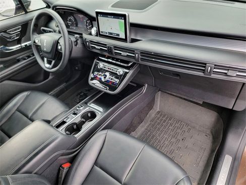 Certified 2022 Lincoln Corsair AWD w/ Equipment Group 101A image 25