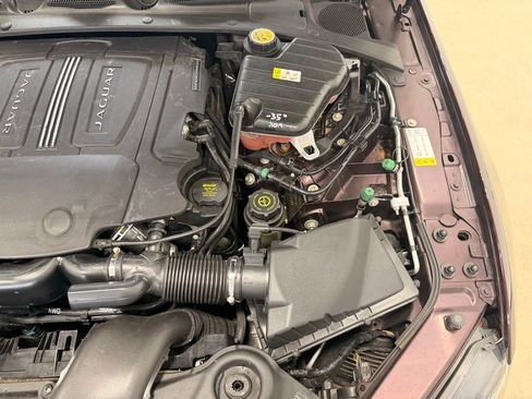 Used 2017 Jaguar XJ L Portfolio image 43