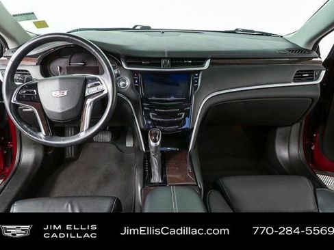 Used 2017 Cadillac XTS Luxury image 19